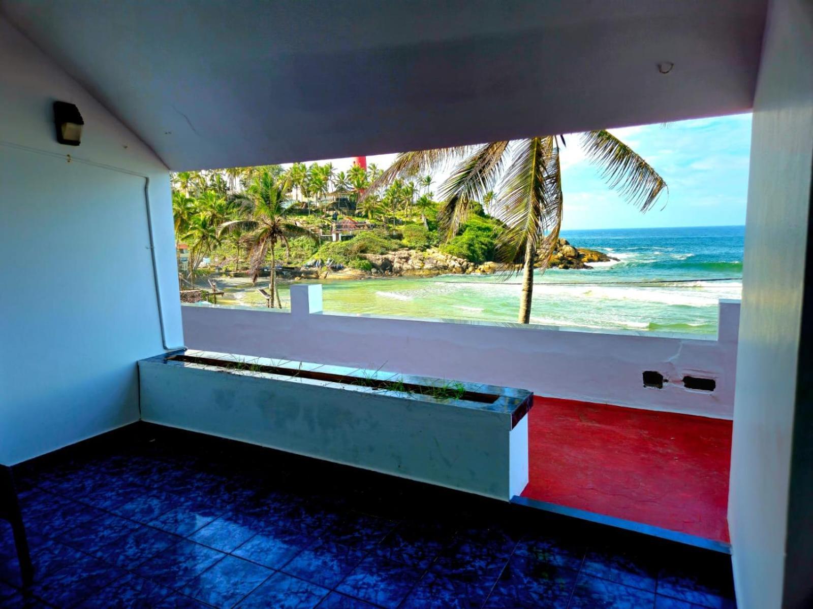 Orion Seaview Beach Hotel Kovalam Bagian luar foto
