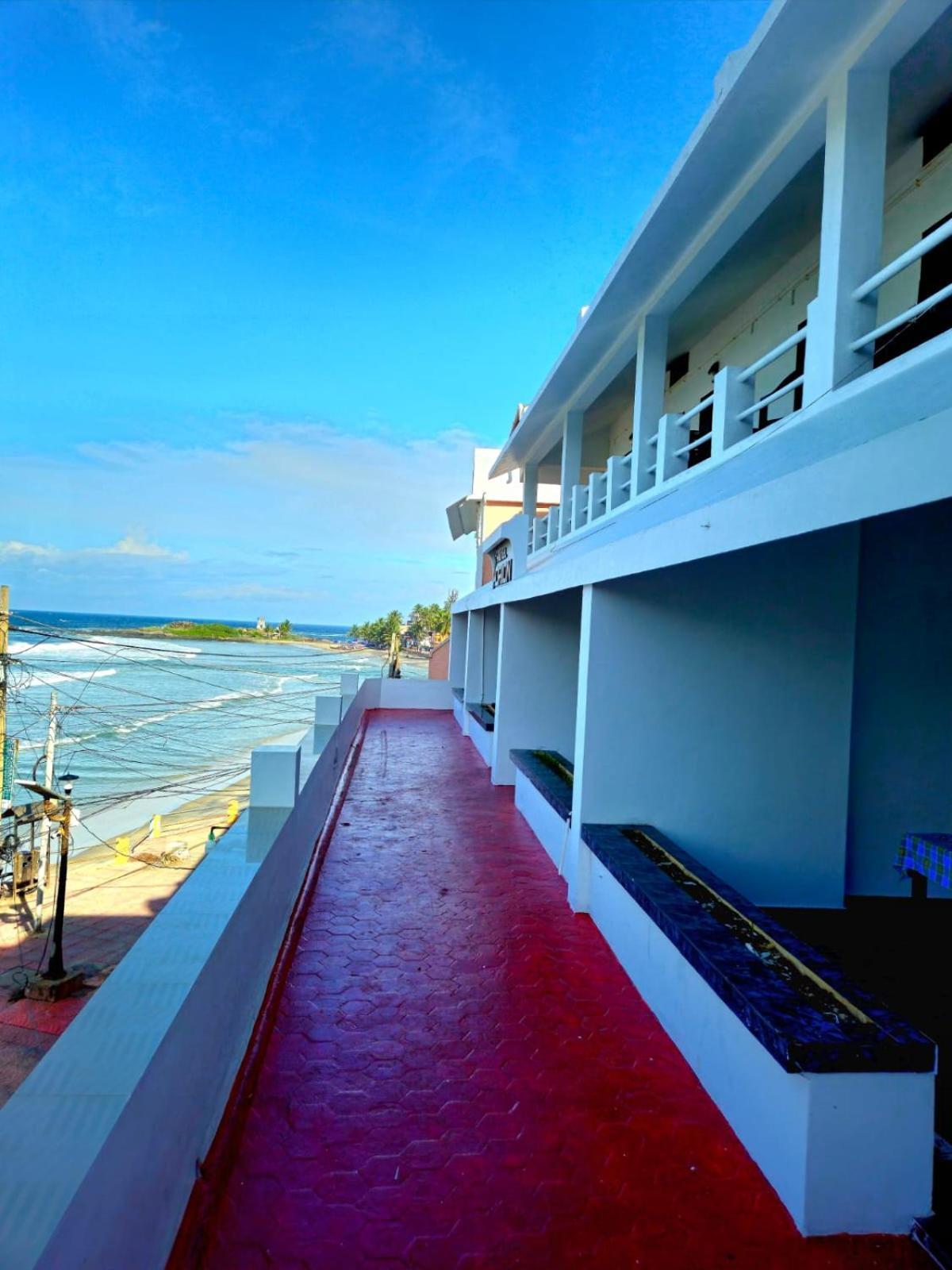 Orion Seaview Beach Hotel Kovalam Bagian luar foto