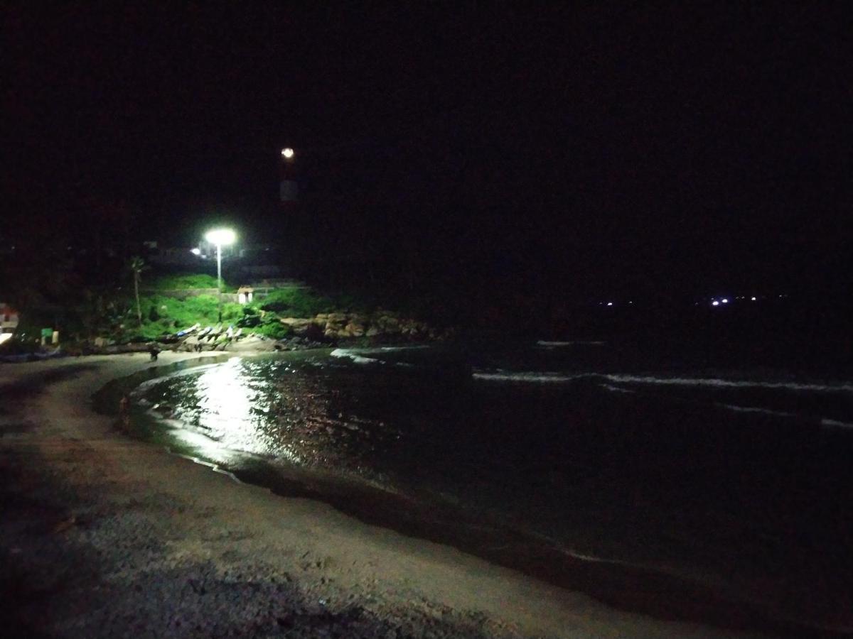 Orion Seaview Beach Hotel Kovalam Bagian luar foto