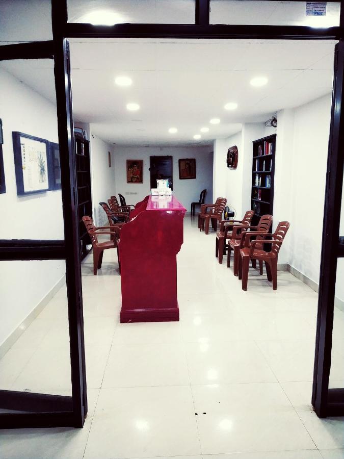Orion Seaview Beach Hotel Kovalam Bagian luar foto